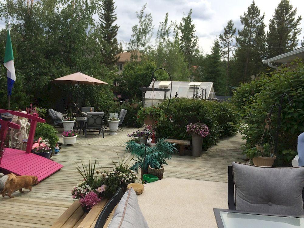 Vangorda Place B&B Whitehorse Bagian luar foto