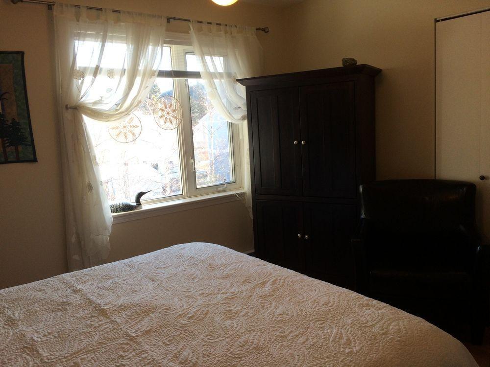 Vangorda Place B&B Whitehorse Bagian luar foto