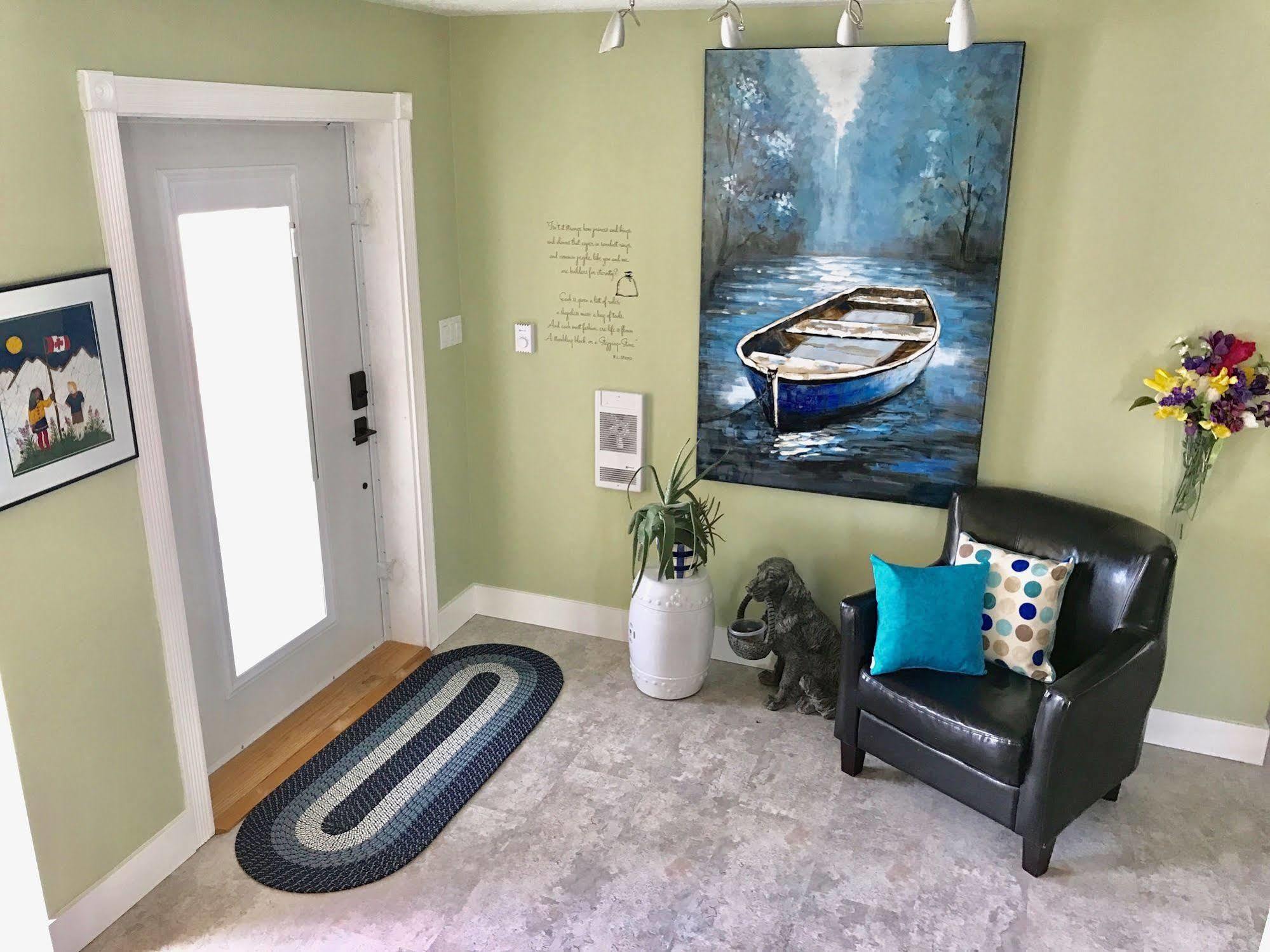 Vangorda Place B&B Whitehorse Bagian luar foto