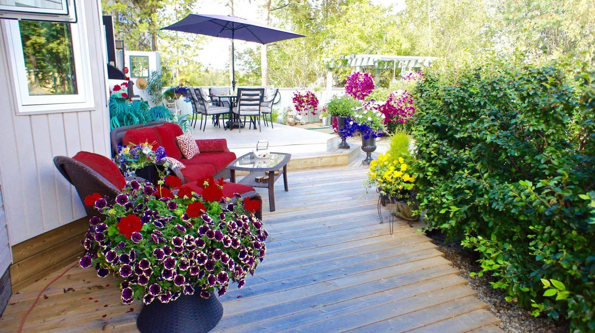 Vangorda Place B&B Whitehorse Bagian luar foto